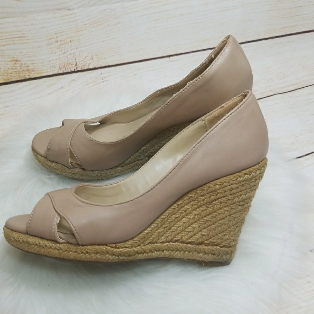 Dorothy Perkins slip on open toe wedges sz 6